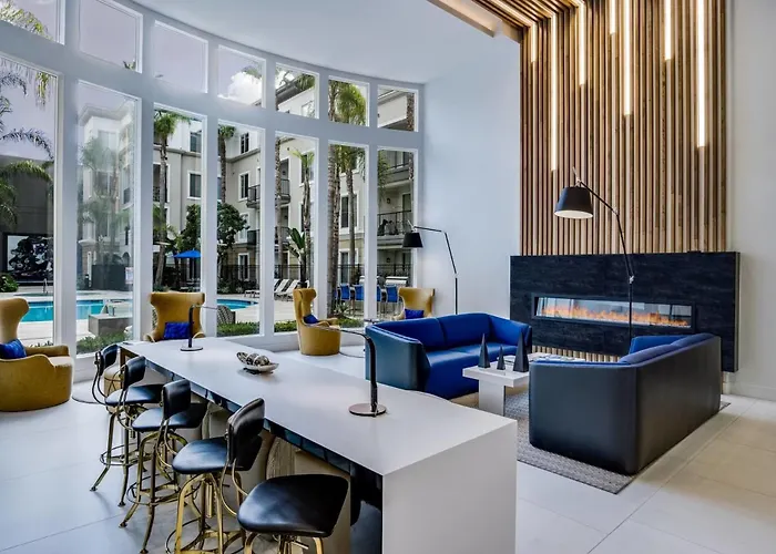 Top Floor Executive In Marina Los Angeles